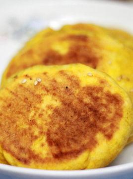 大妈吃瓜饼视频播放,视频播放引发网友热议