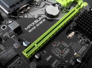 主板吃瓜小说,揭秘科技巨头背后的吃瓜故事