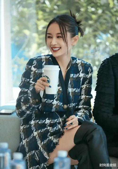 男明星吃瓜直播间,揭秘娱乐圈幕后故事