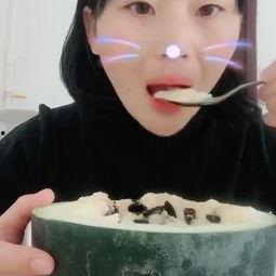 大早上吃瓜视频,揭秘大早上吃瓜视频的趣味时光