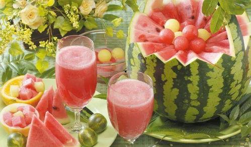 吃块瓜解渴视频,一瓜在手，清凉一夏