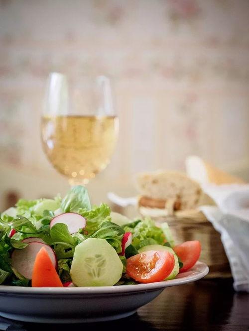 吃瓜助理文,娱乐圈幕后风云